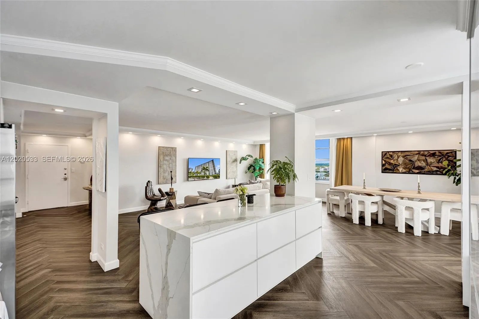 230 174th St # 2112, Sunny Isles Beach FL 33160