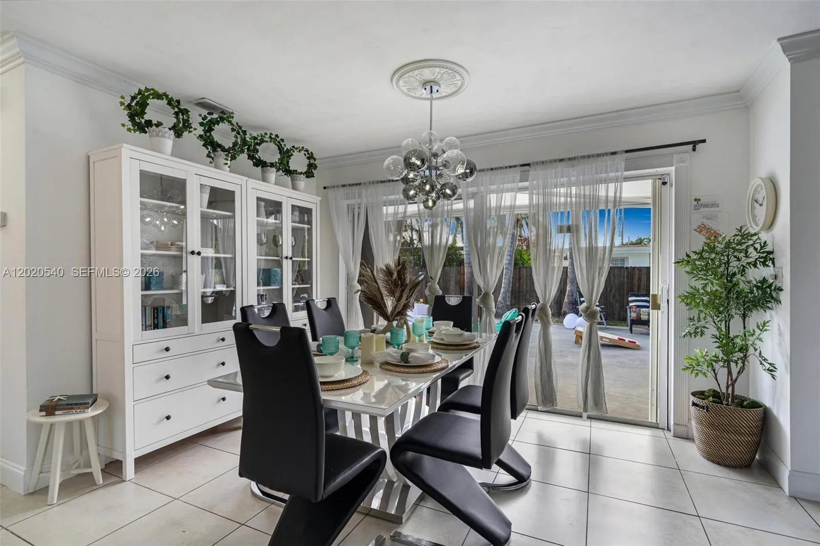 1012 N 13th Ter, Hollywood FL 33019