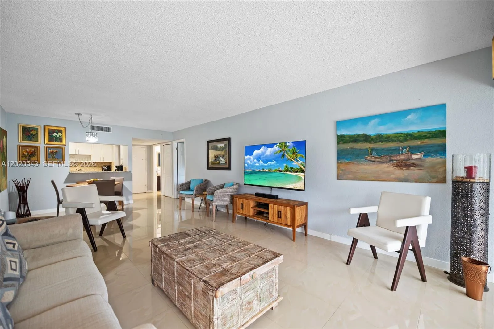 200 Lakeview Dr # 113, Weston FL 33326