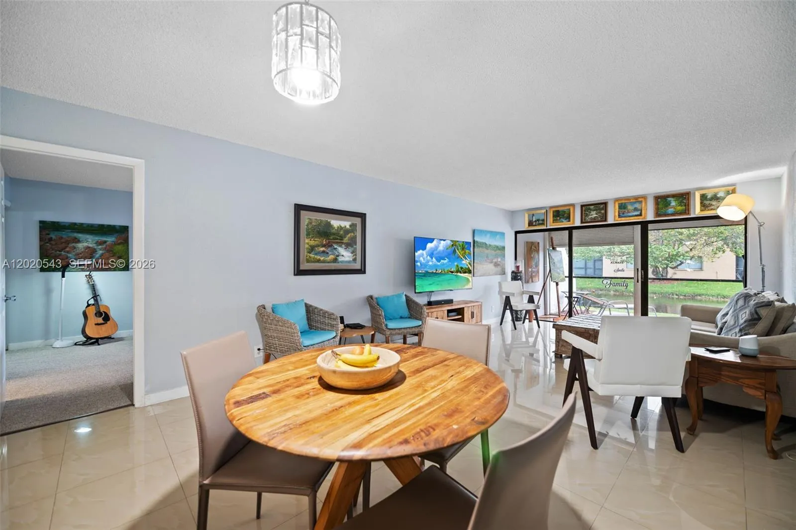 200 Lakeview Dr # 113, Weston FL 33326