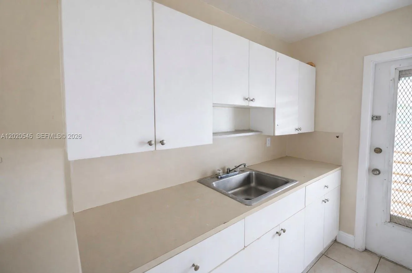 12275 NE 19th Ave # 11, North Miami FL 33181