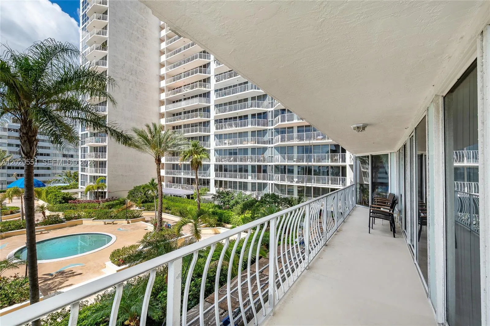 7601 E Treasure Dr # 623, North Bay Village FL 33141