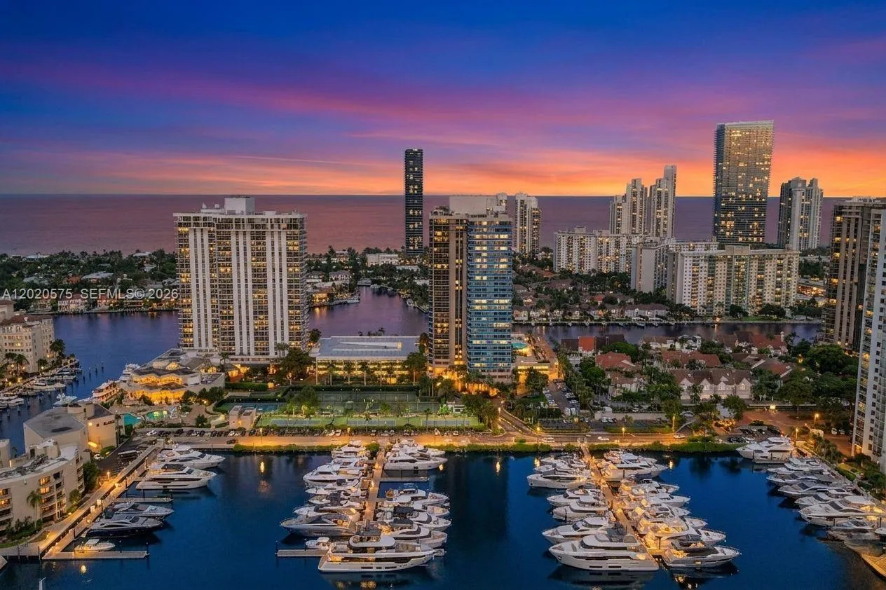 1 bedroom 1 bath for sale at 19667 Turnberry Way # 10C, Aventura FL 33180