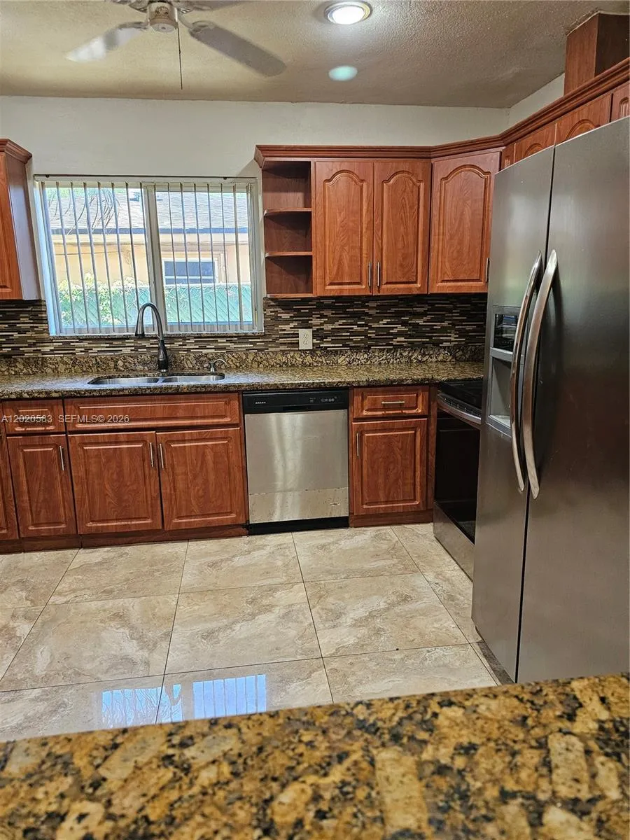 15851 NW 37th Ct, Miami Gardens FL 33054
