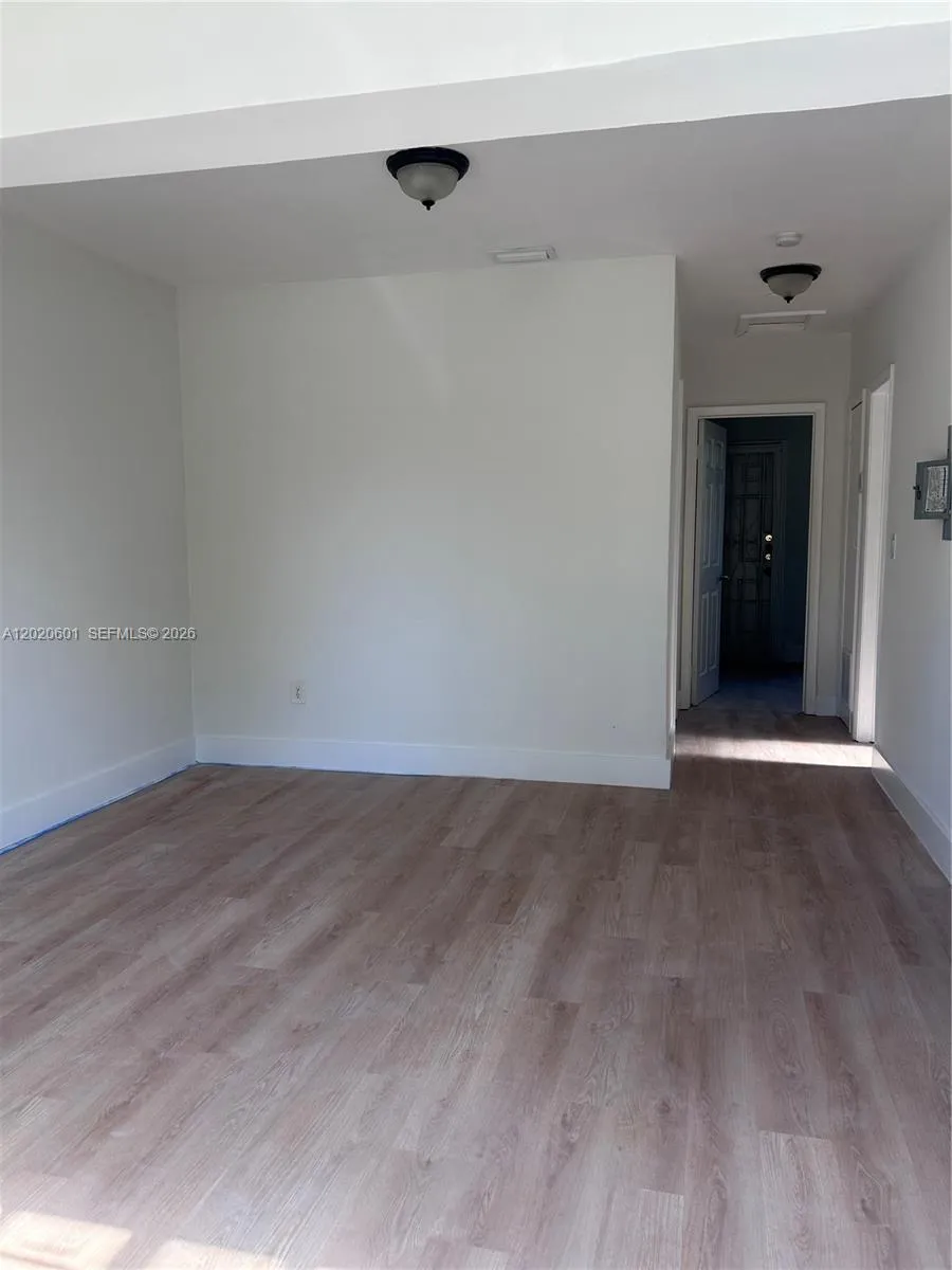 1820 NW 73rd St, Miami FL 33147