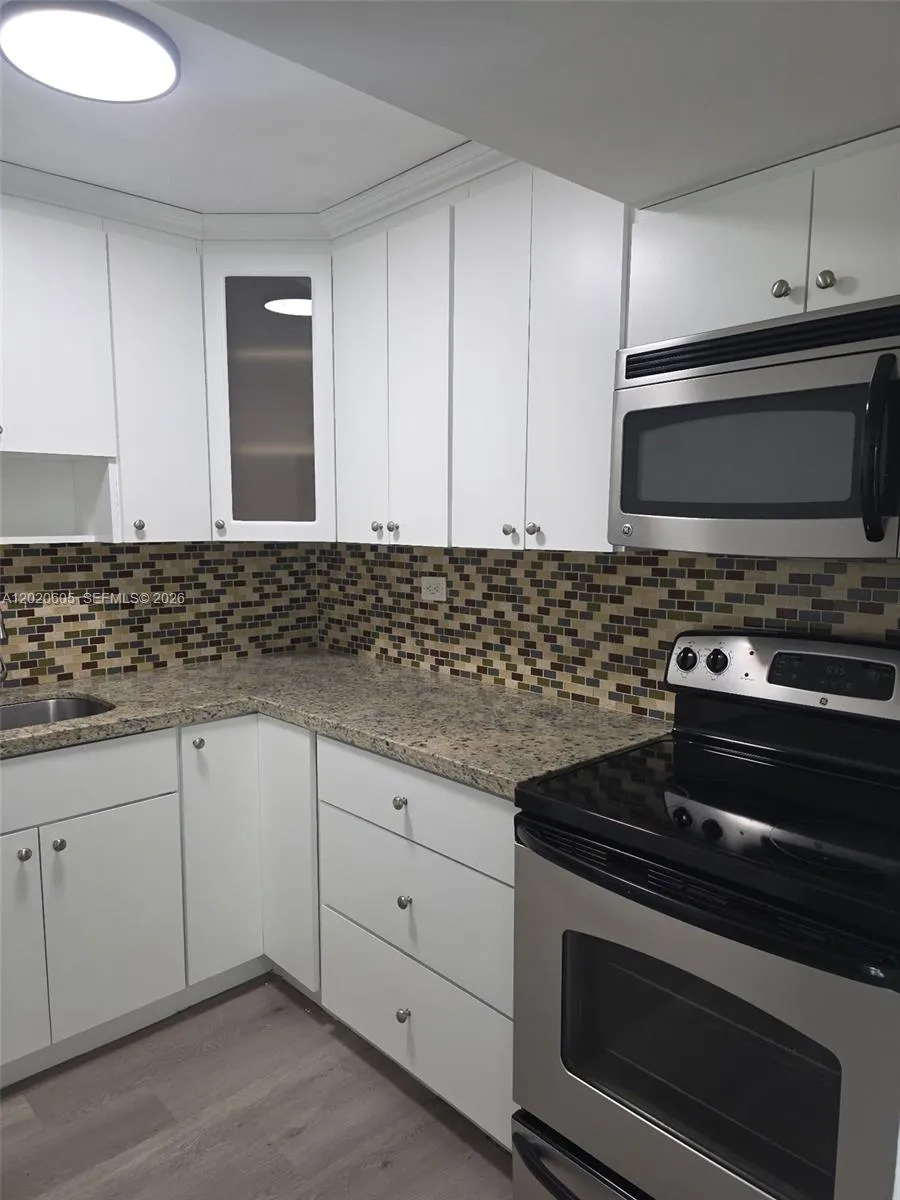 1740 NW N River Drive # 326, Miami FL 33125