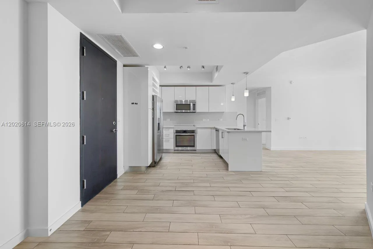 999 SW 1st Ave # 2911, Miami FL 33130