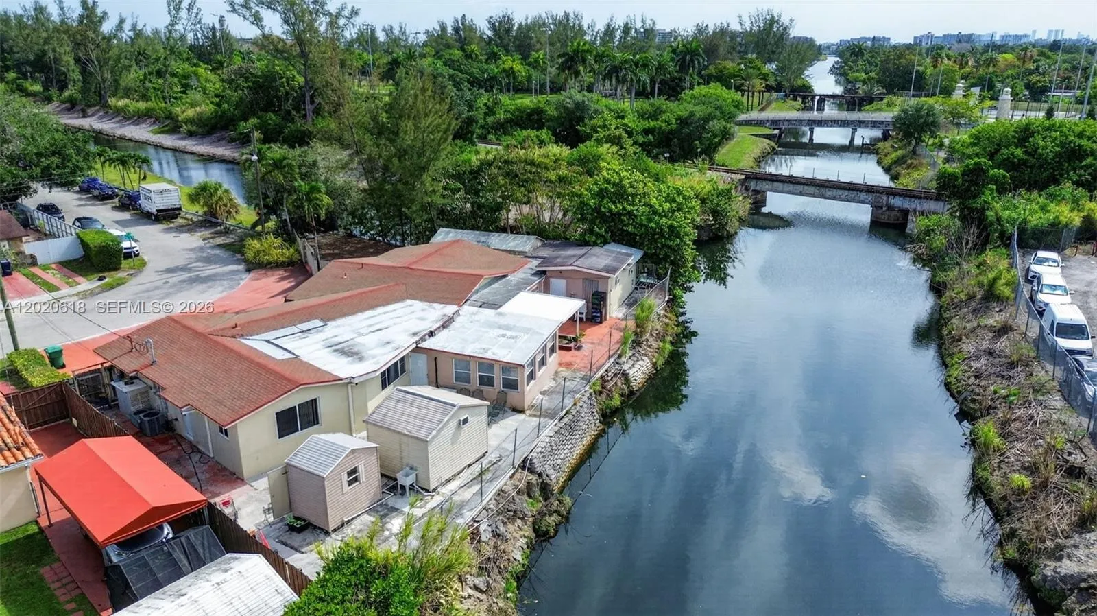 7100 NW 1st Ter, Miami FL 33126