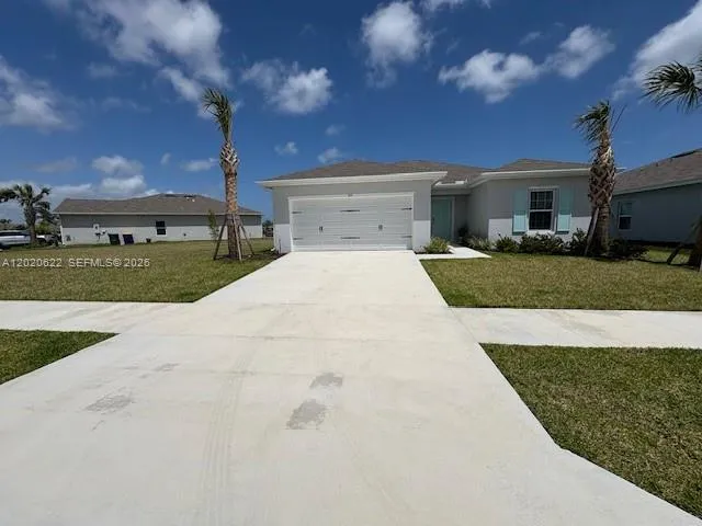 103 Pummelo Pl, Fort Pierce FL 34981