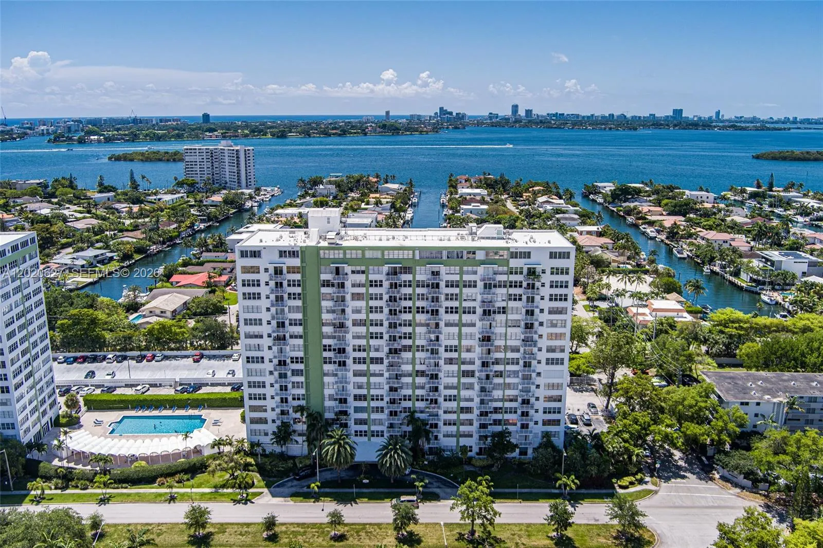 2100 Sans Souci Blvd # A603, North Miami FL 33181