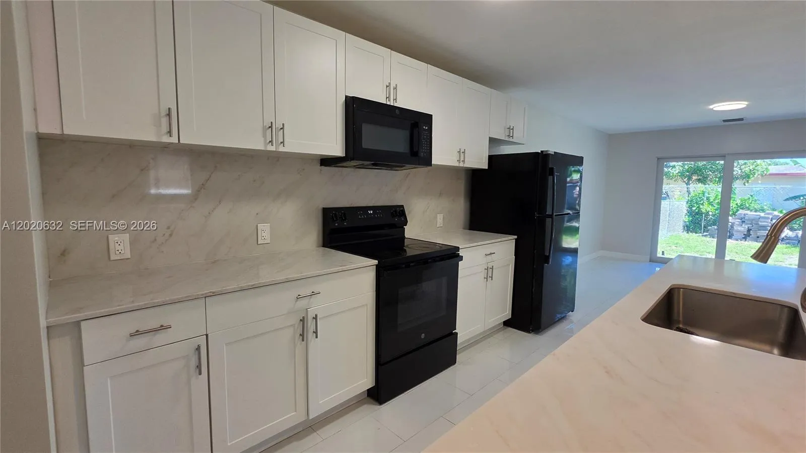 1068 NW 112th St # 1068, Miami FL 33168