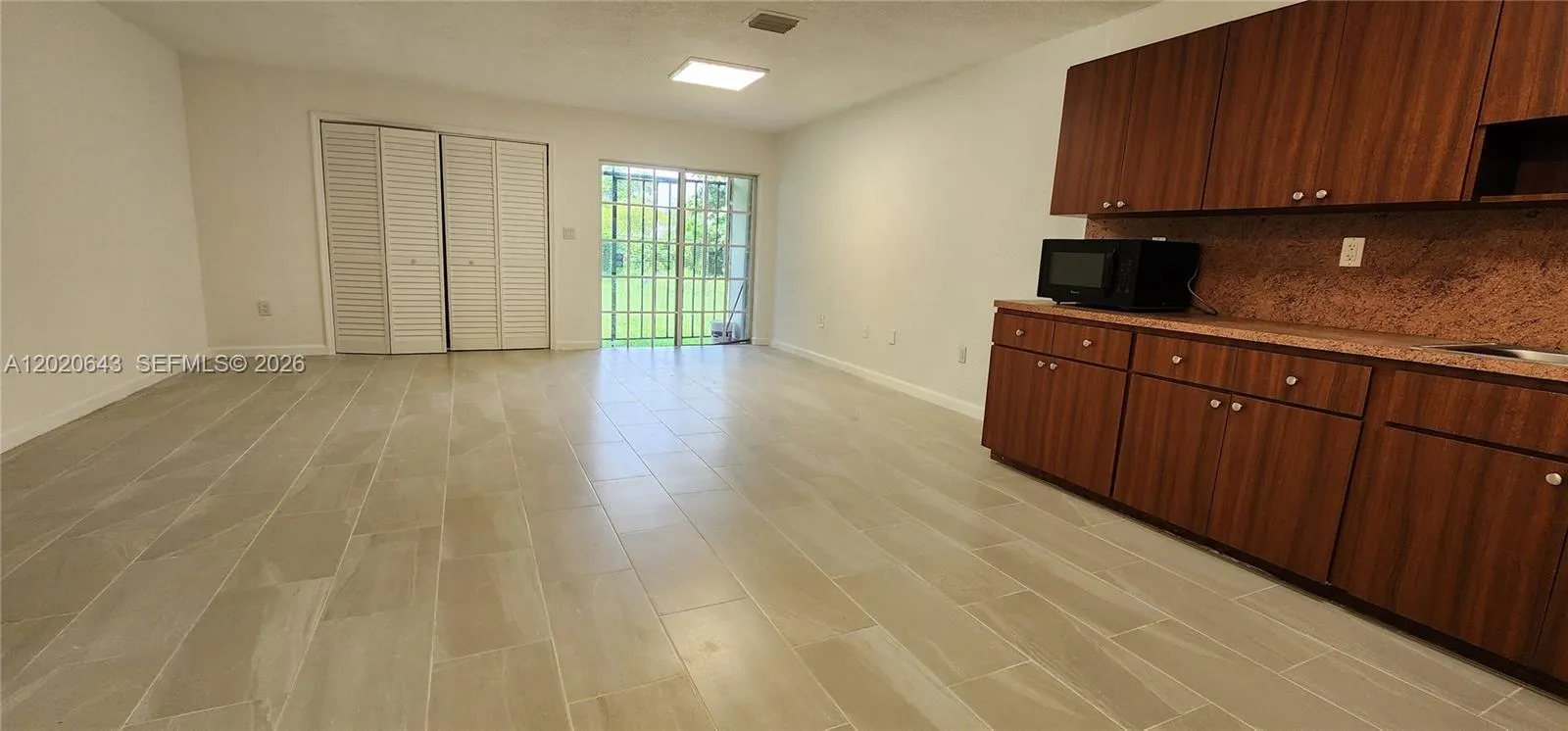 10380 NW 10th Ave # 10380, Miami FL 33150