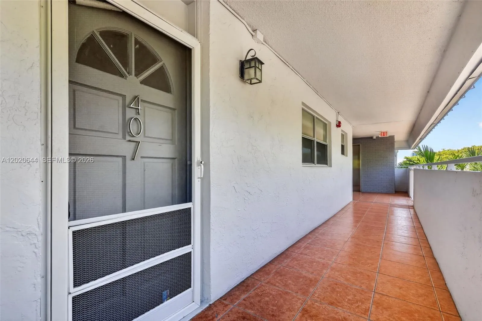 3550 NE 169th St # 407, North Miami Beach FL 33160