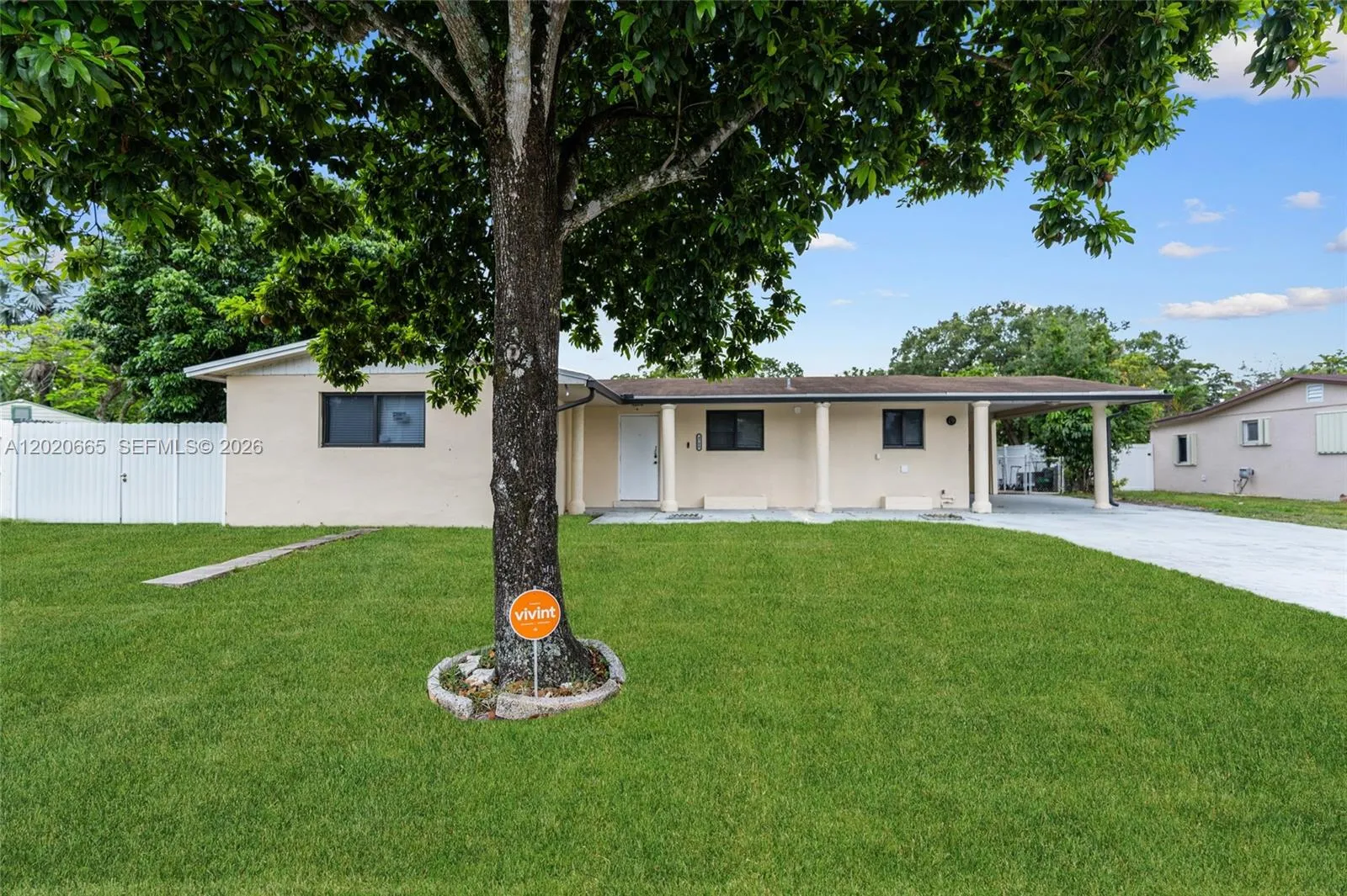 4700 NW 1st Ct, Plantation FL 33317