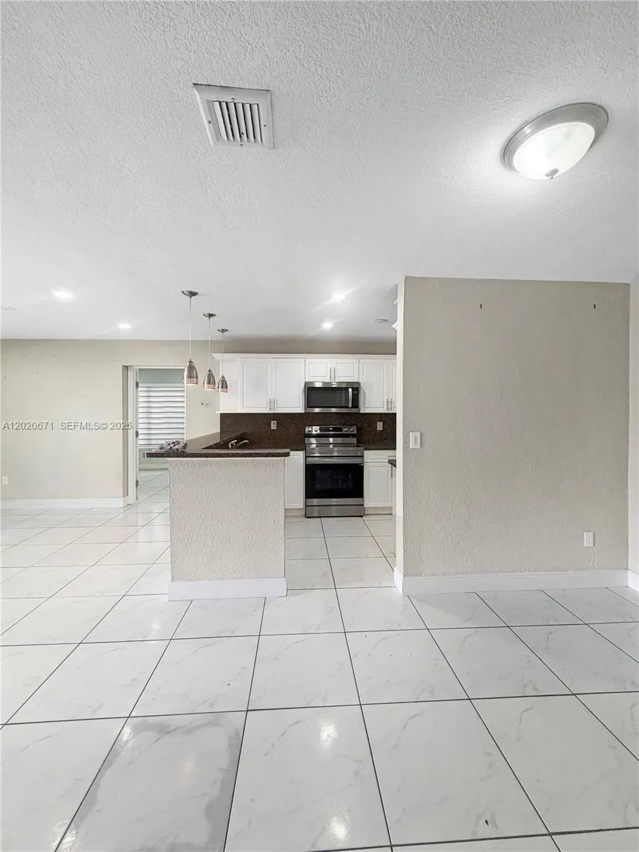 17311 NW 49th Ave, Miami Gardens FL 33055