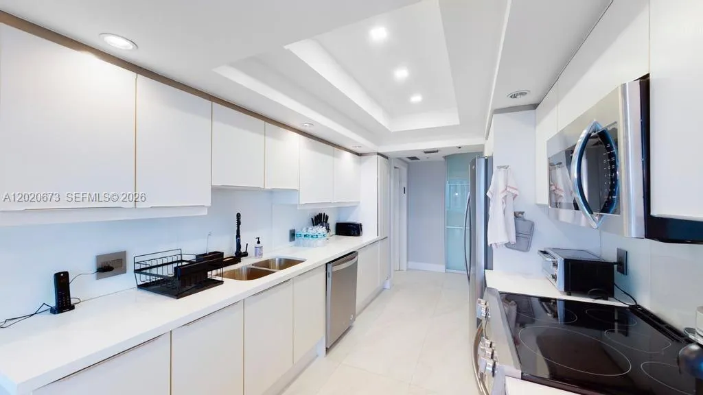 7000 Island Blvd # 1808, Aventura FL 33160