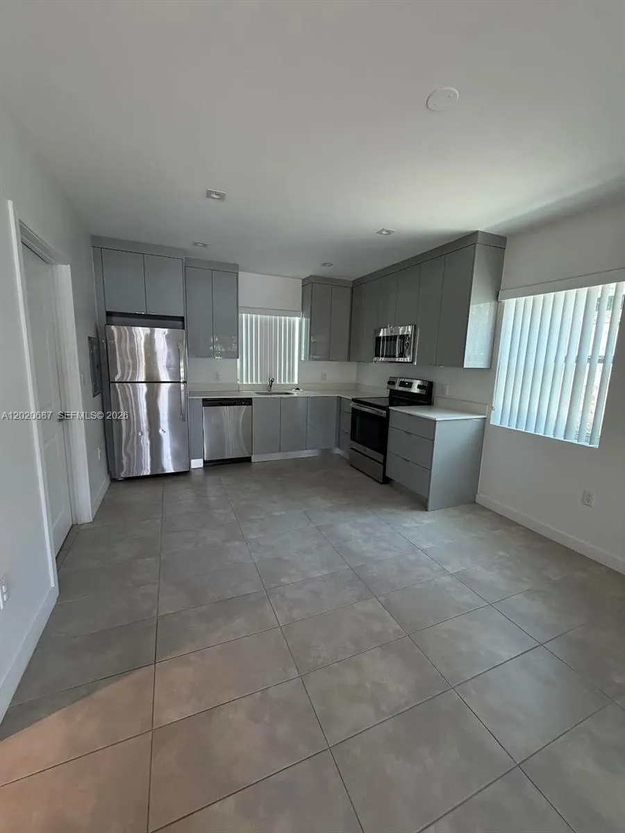 2333 SW 58th Ave # 2333, Miami FL 33155