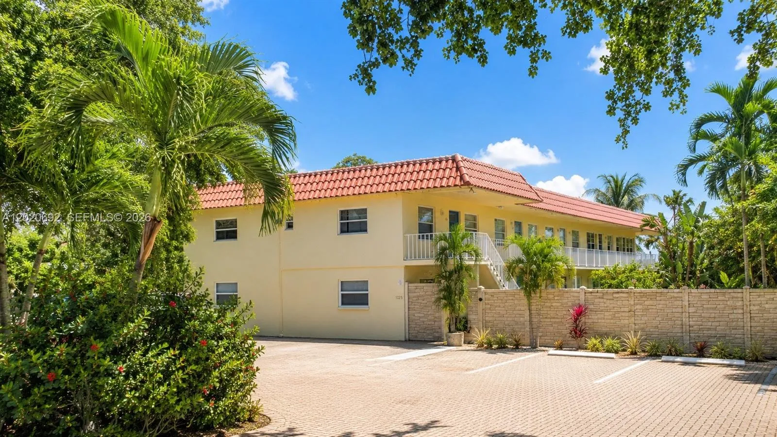 1125 NE 16th Pl # 211, Fort Lauderdale FL 33305