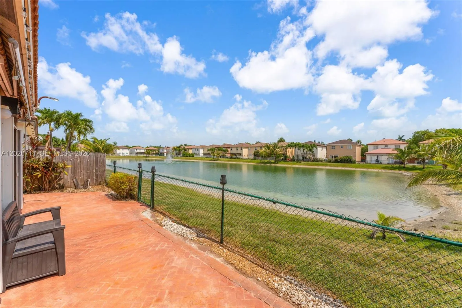 11318 NW 44th Ter, Doral FL 33178
