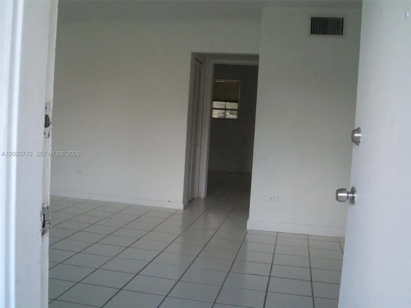 2 bedroom 1 bath for sale at 9760 SW 184th St # 16D, Cutler Bay FL 33157