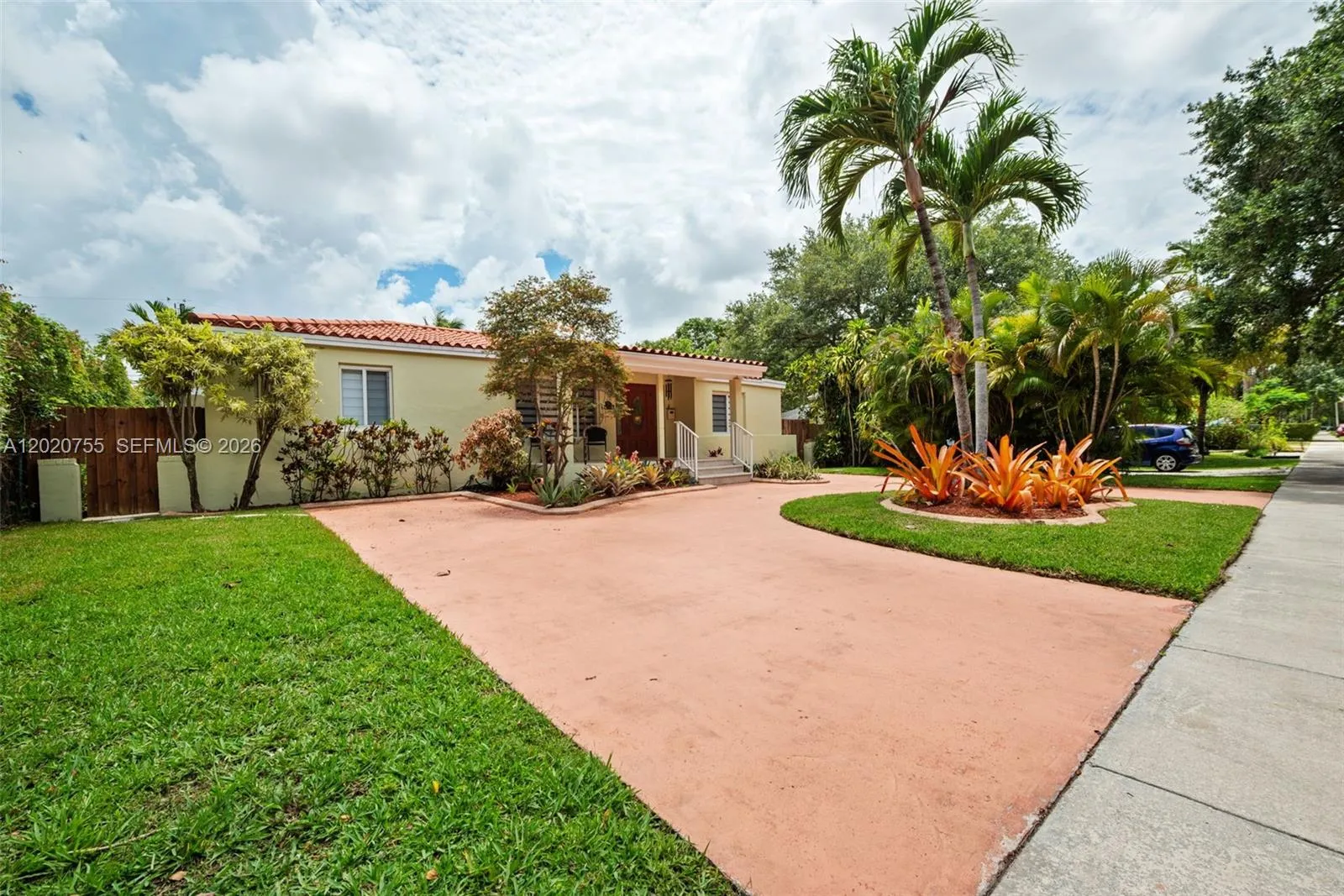 10 S Melrose Dr, Miami Springs FL 33166