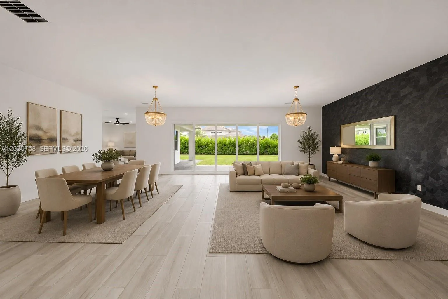 2031 Meadows Dr, Davie FL 33324