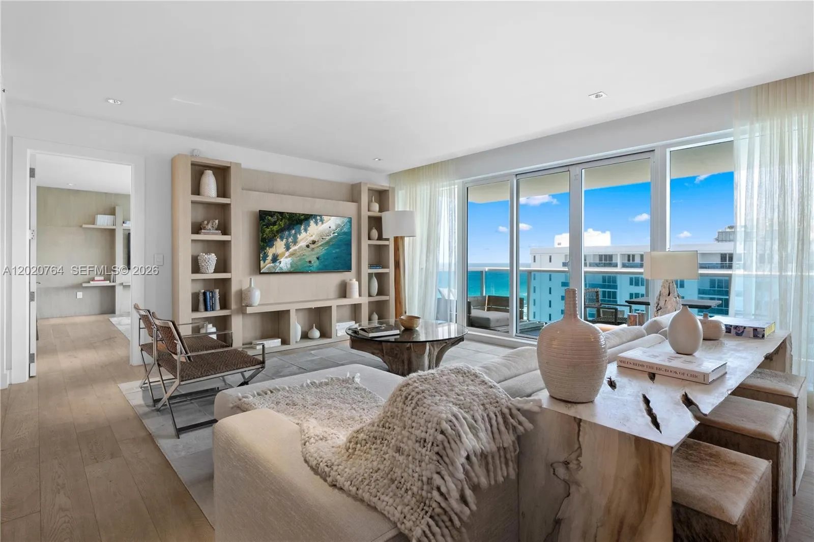 102 24th St # 1706, Miami Beach FL 33139