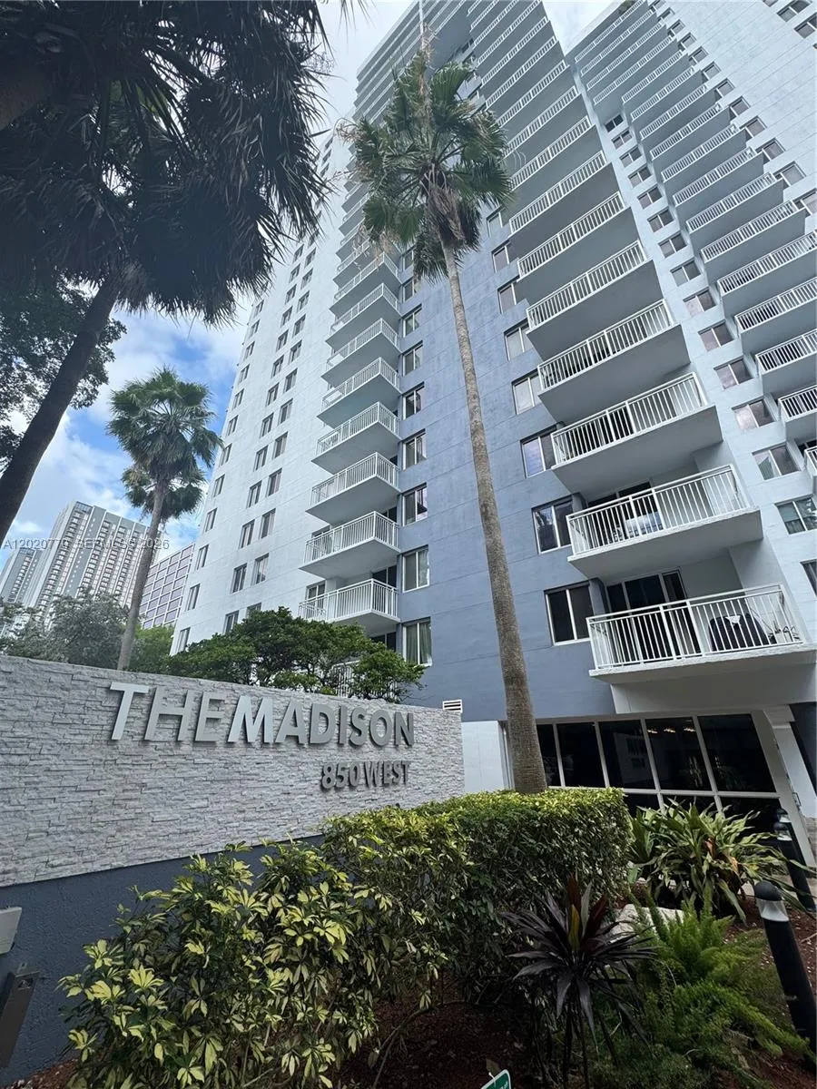 850 N Miami Ave # 1903, Miami FL 33136