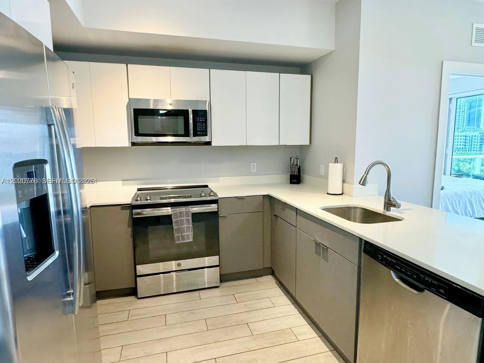 321 NE 26th St # 706, Miami FL 33137
