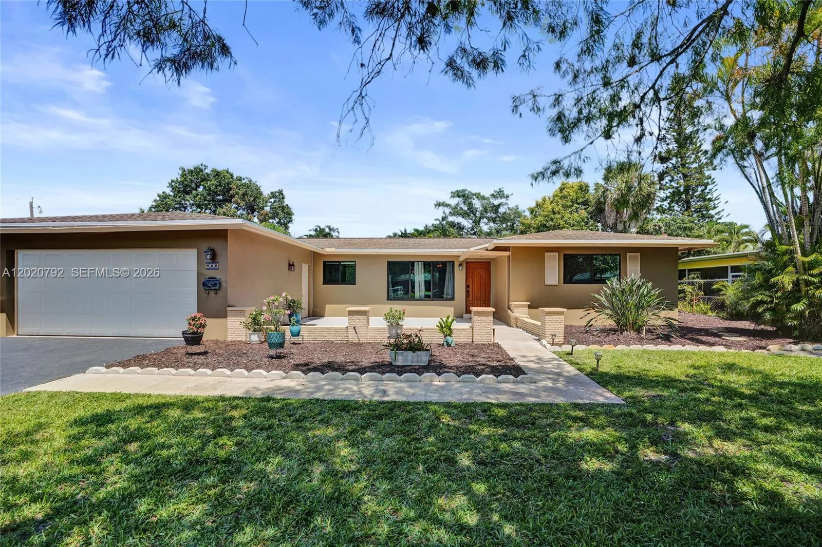 4 bedroom 3 bath for sale at 480 SW 55th Ave, Plantation FL 33317
