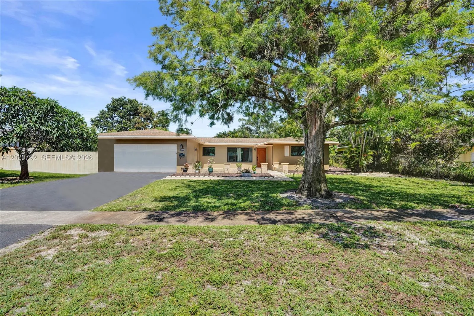 480 SW 55th Ave, Plantation FL 33317