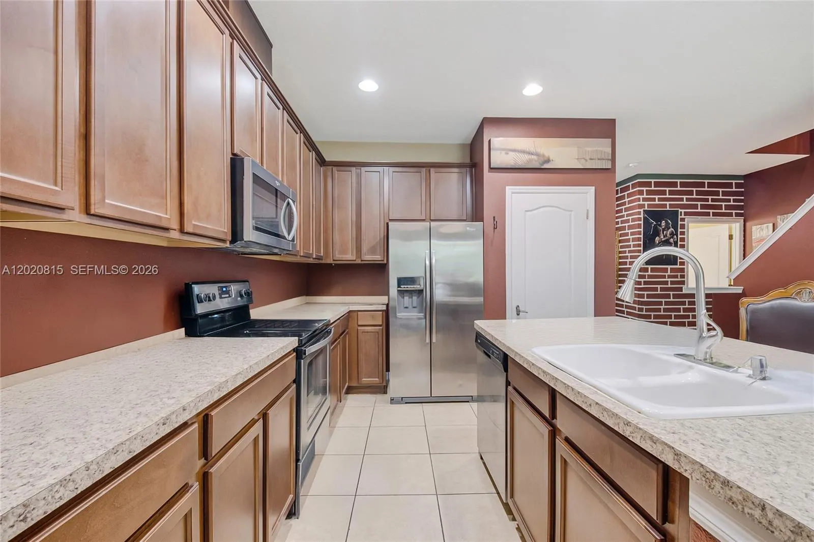 2685 River Landing Dr, Sanford FL 32771