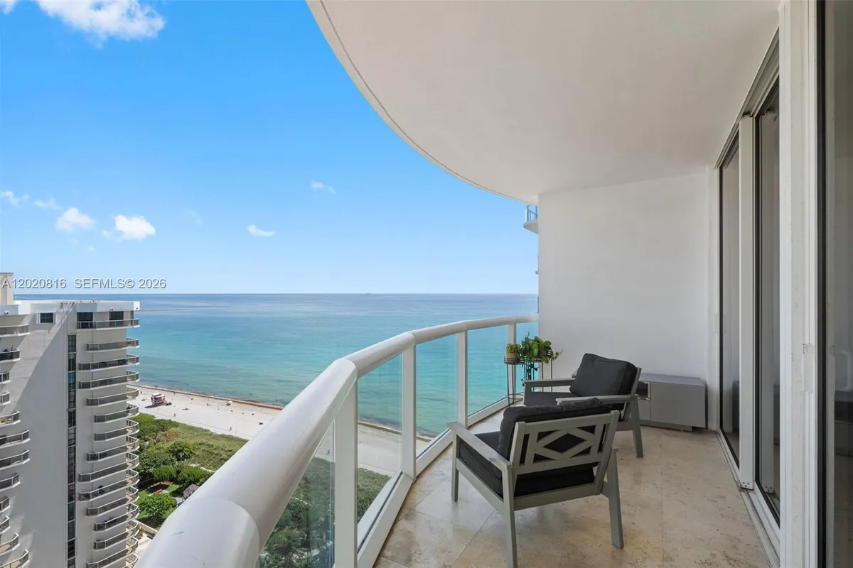 6365 Collins Ave # 1909, Miami Beach FL 33141