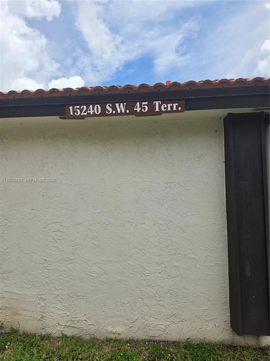 15240 SW 45th Ter # 54F, Miami FL 33185