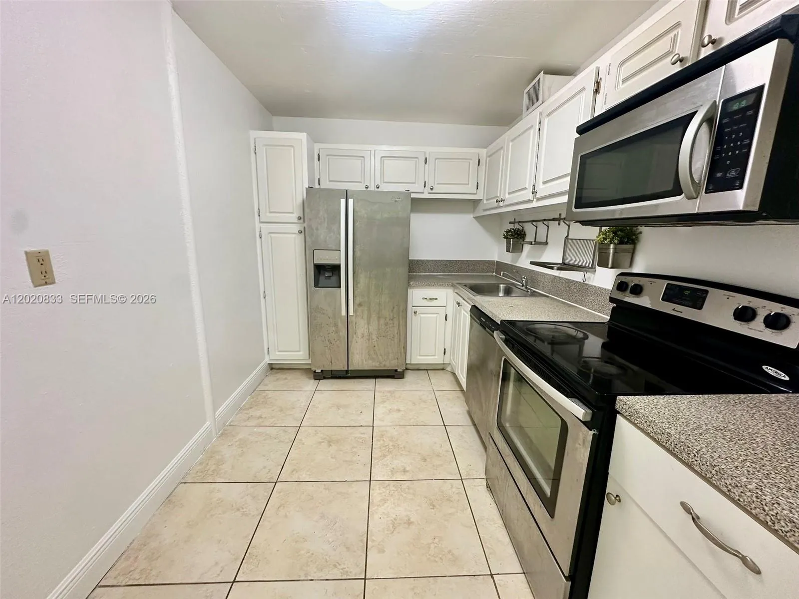1800 Sans Souci Blvd # 410, North Miami FL 33181