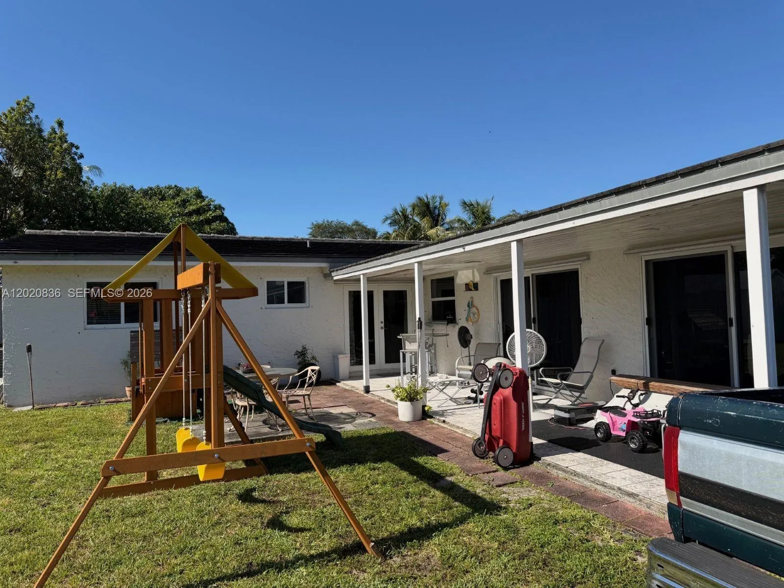 13425 NW 2nd Ave, Miami FL 33168