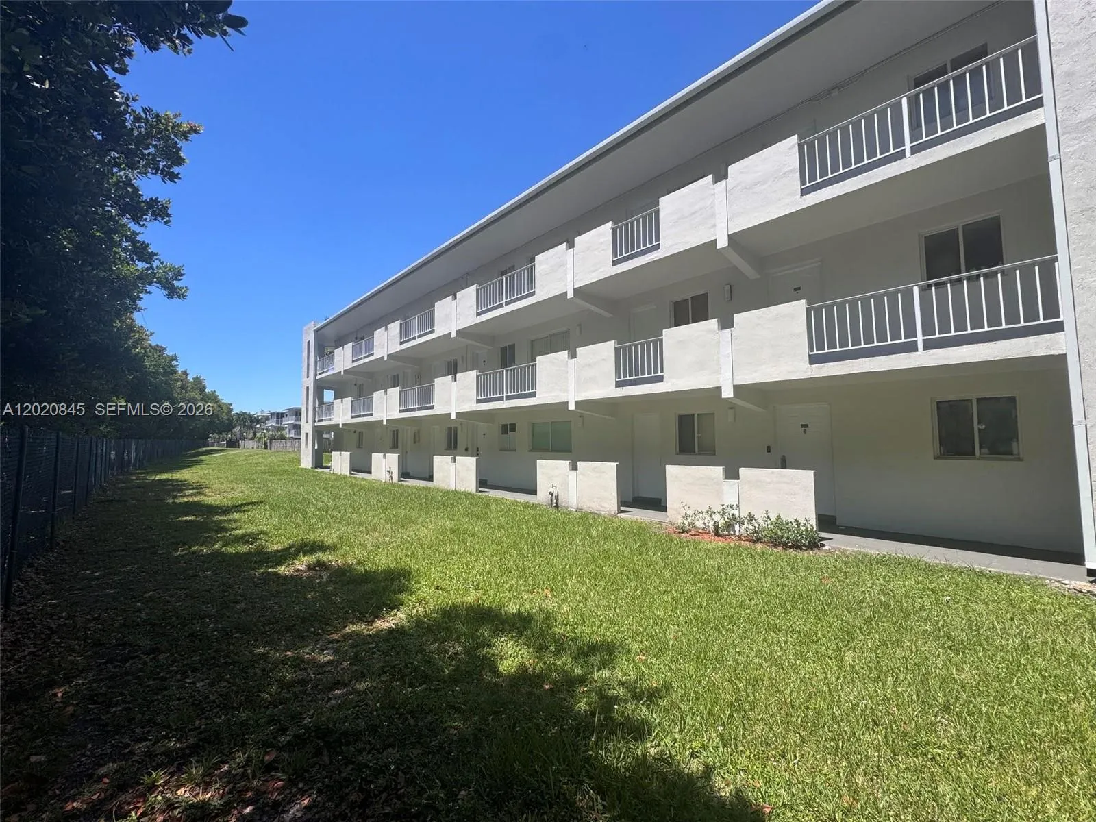 7737 SW 88th St # C106, Miami FL 33156