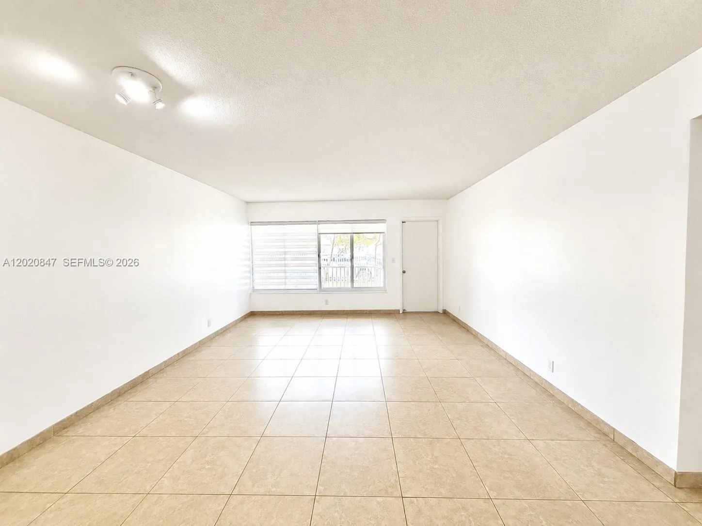 1460 NE 169th St # 108, North Miami Beach FL 33162
