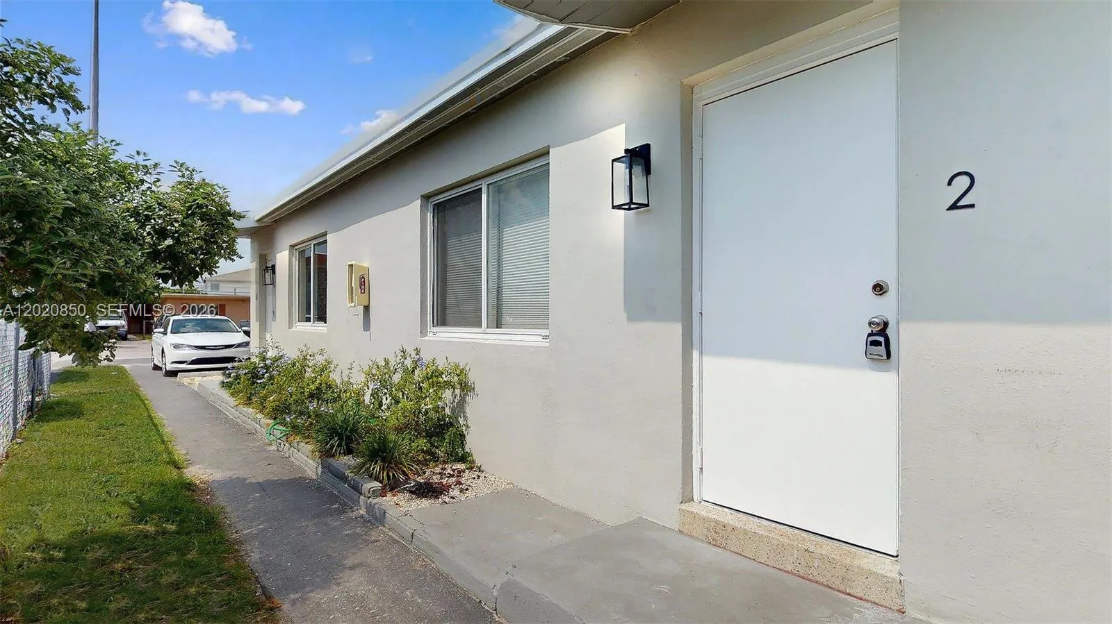 74 W 15th St # 2, Hialeah FL 33010
