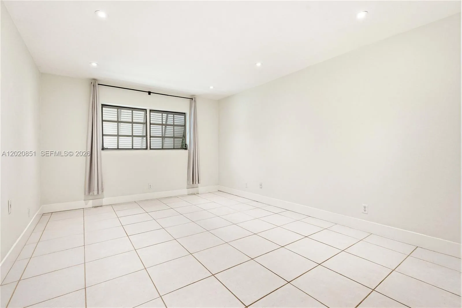 1200 Mariposa Ave # E104, Coral Gables FL 33146