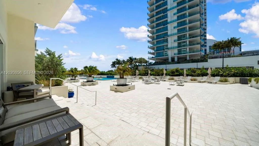 6917 Collins Ave # 107, Miami Beach FL 33141