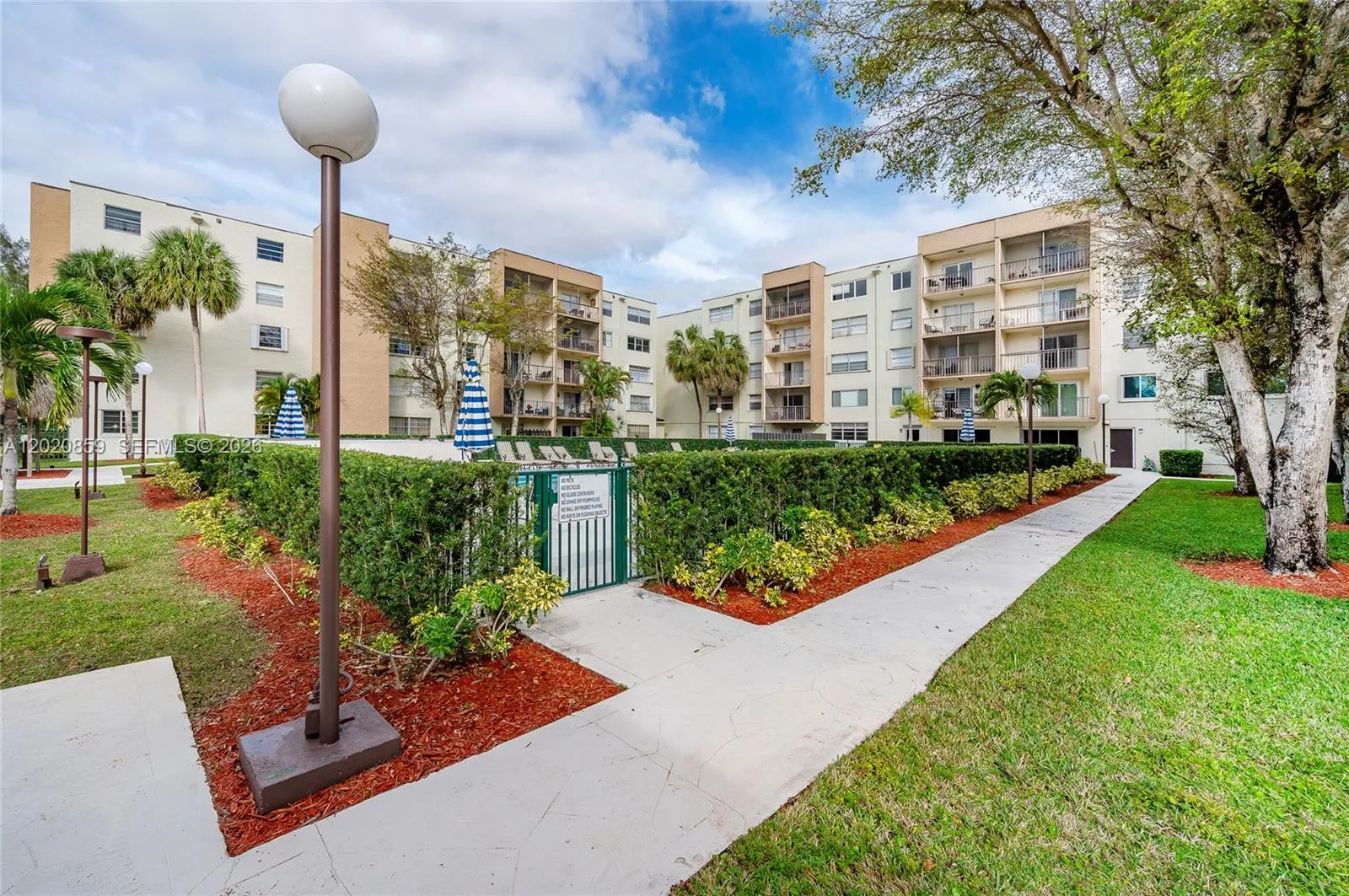 14250 SW 62nd St # 314, Miami FL 33183