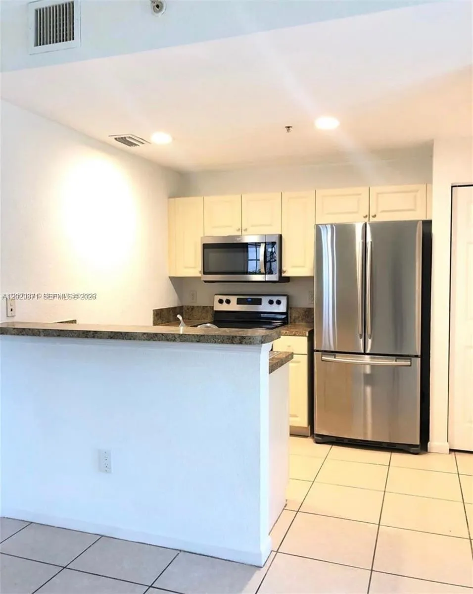 1971 Freeport Ln # 4915, Riviera Beach FL 33404