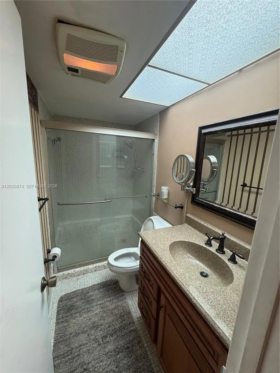 6731 Cypress Rd # 410, Plantation FL 33317