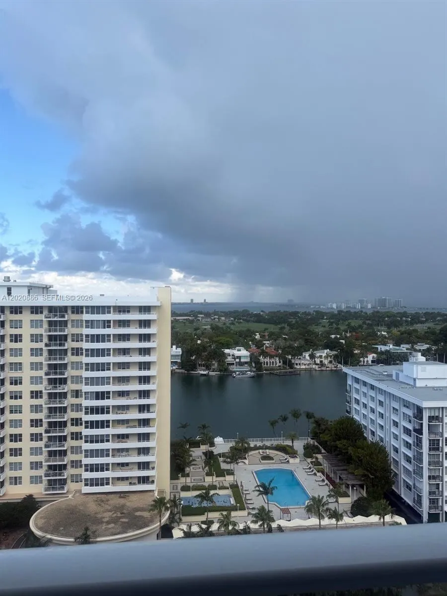 5601 Collins Ave # 1718, Miami Beach FL 33140
