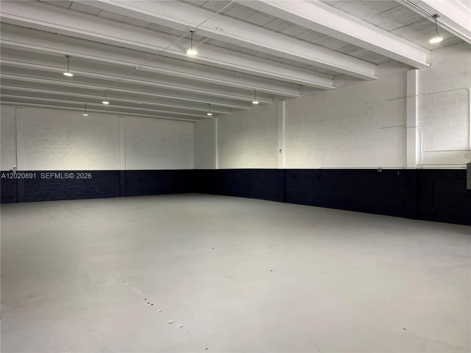 3911 NW 25 ST, Miami FL 33142