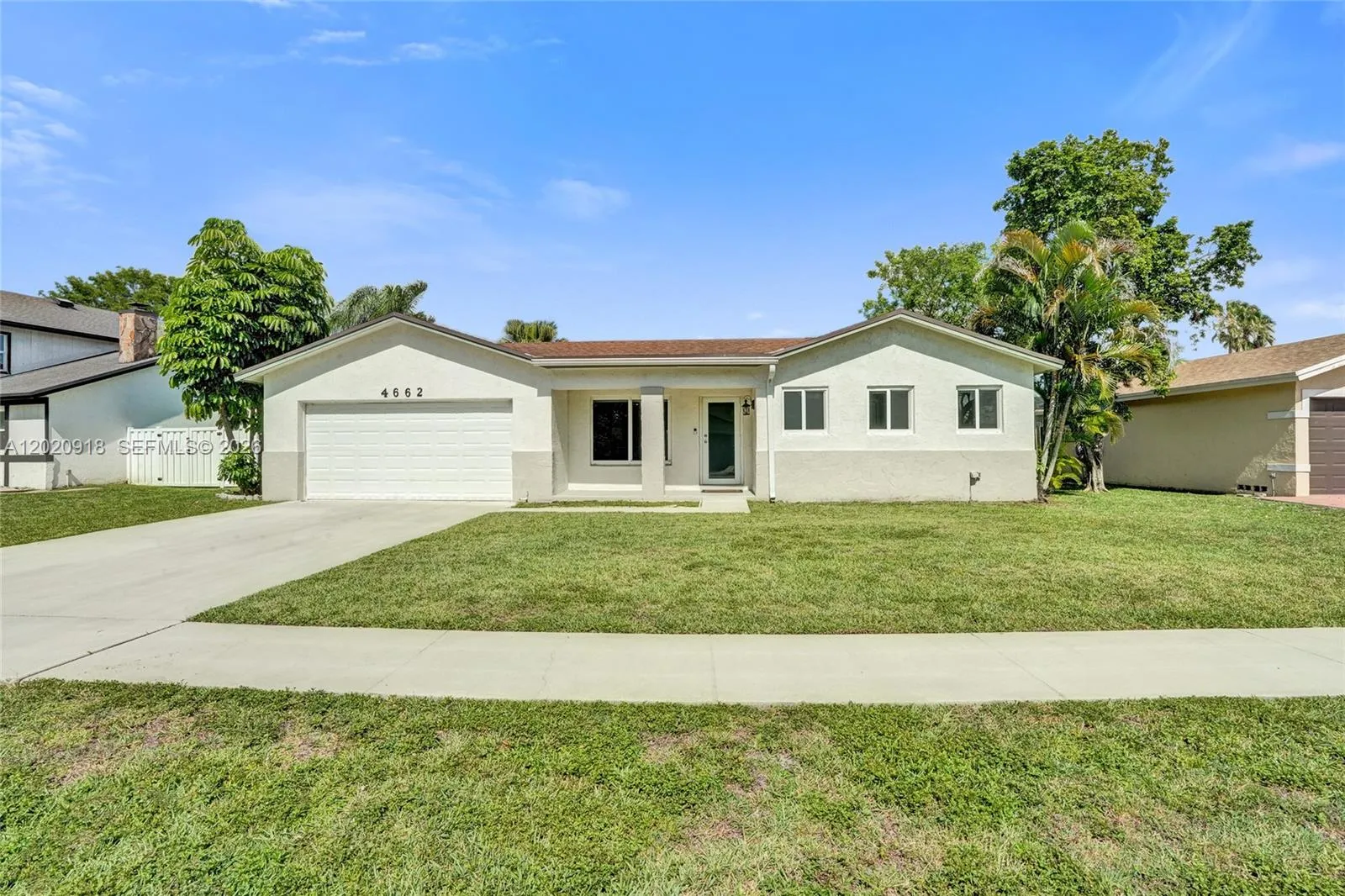 4662 NW 99th Ave, Sunrise FL 33351