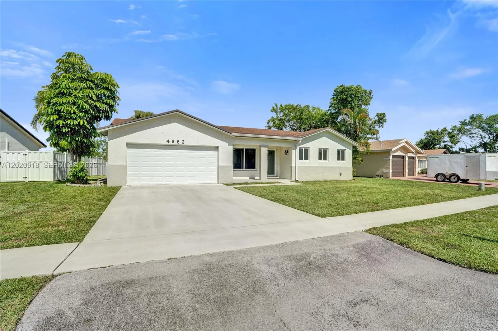 4662 NW 99th Ave, Sunrise FL 33351