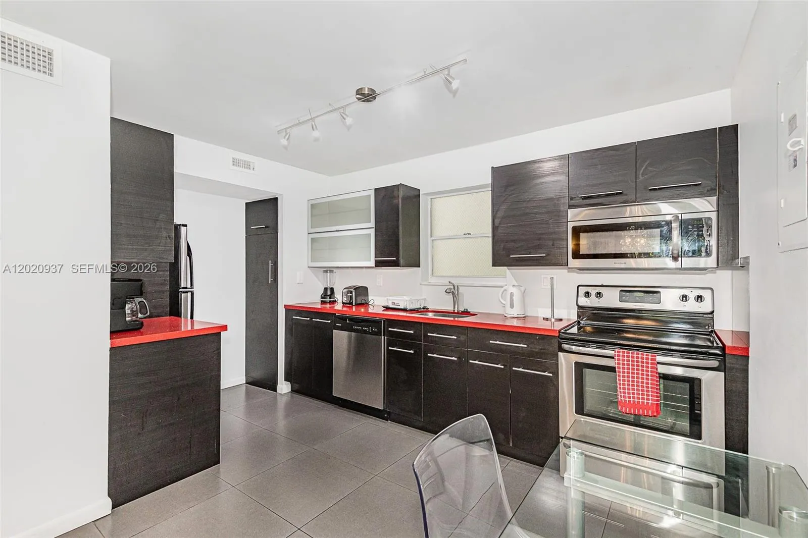201 178th Dr # 212, Sunny Isles Beach FL 33160