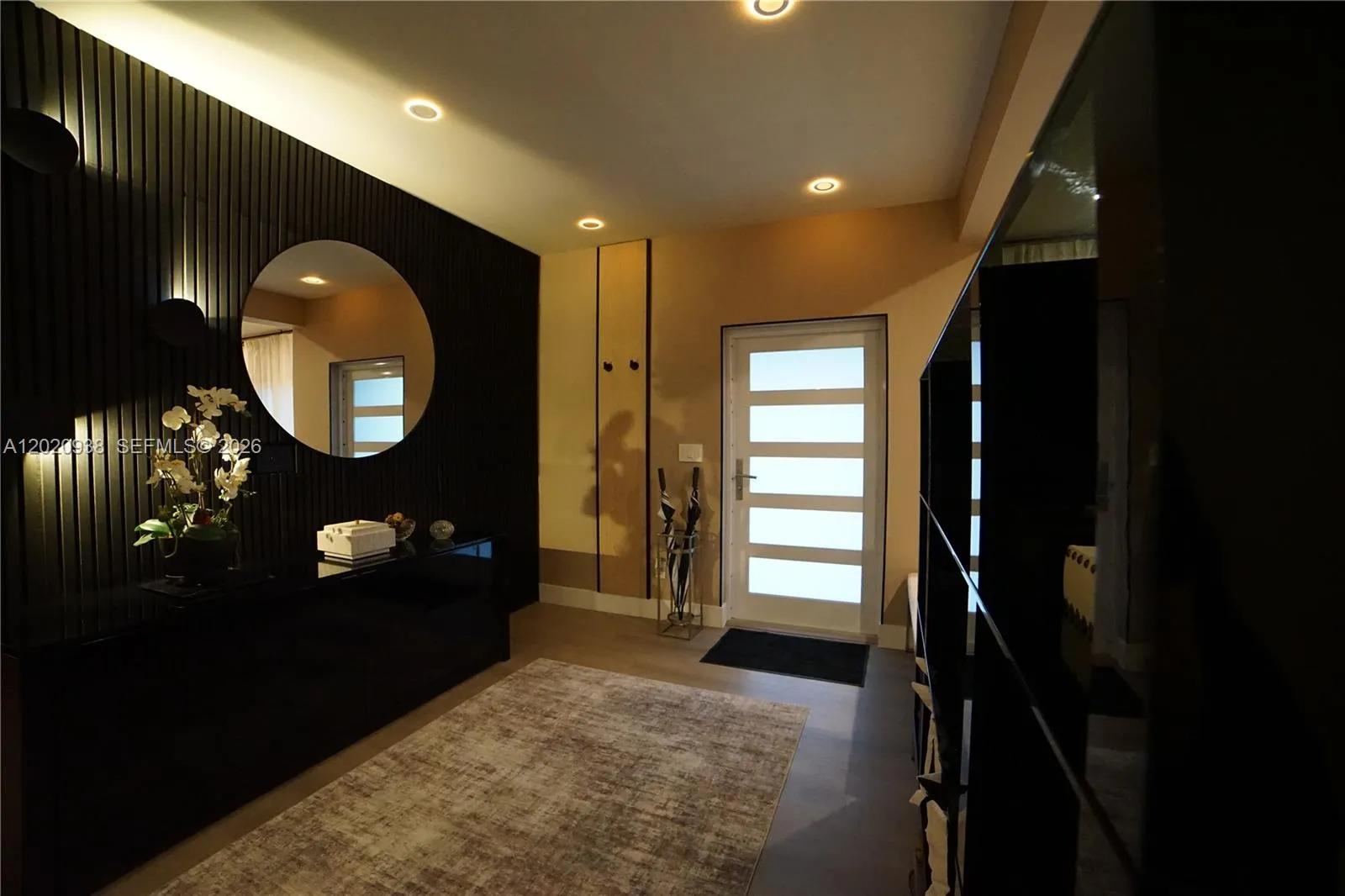 7700 Coquina Dr, North Bay Village FL 33141